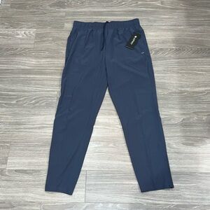 Unipro workout joggers. Size L. NWT